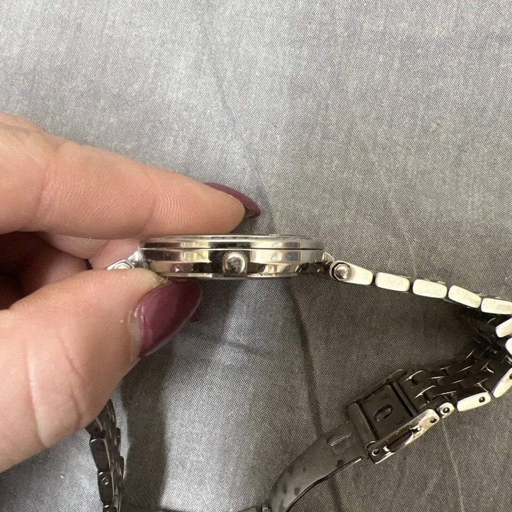 Michael Kors Darci Women's Stainless Steel and Pavé Crystal Watch New Battery FS